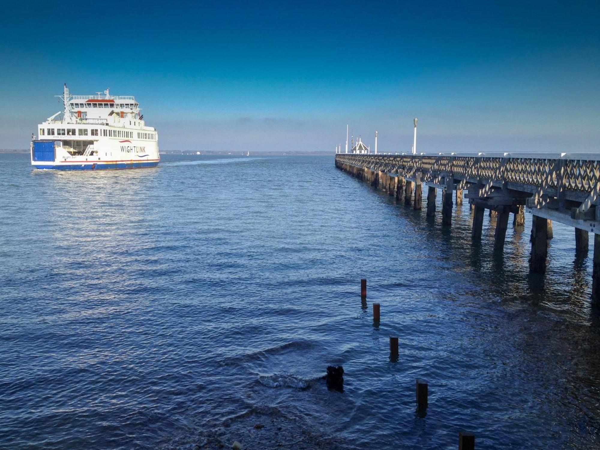 By The With Fantastic Sea Views * Yarmouth (Isle Of Wight)